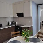 Appartement 4summer La Perla I Blisko Morza, Parking, 2 Sypialnie I Salon I Nahe Am Meer, Parkplatz, 2 Schlafzimmer Und Wohnzimmer