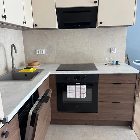 4 Summer La Perla Parking W Cenie Duze Mieszkanie Apartmán *