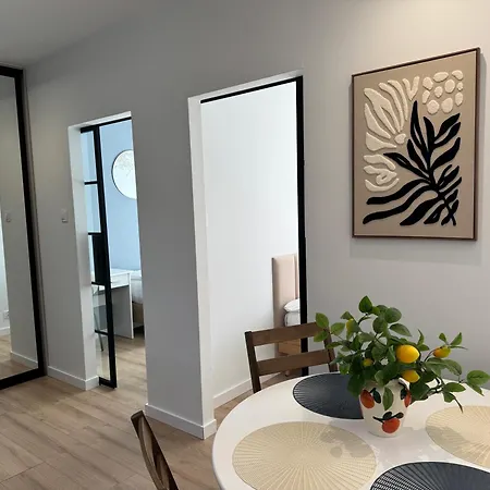 4 Summer La Perla Parking W Cenie Duze Mieszkanie アパート コウォブジェク