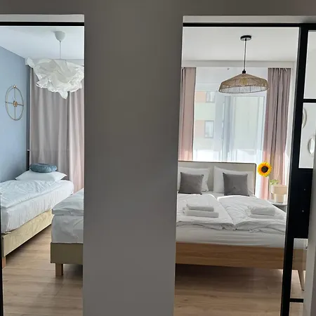 Apartament 4summer La Perla I Blisko Morza, Parking, 2 Sypialnie I Salon I Nahe Am Meer, Parkplatz, 2 Schlafzimmer Und Wohnzimmer